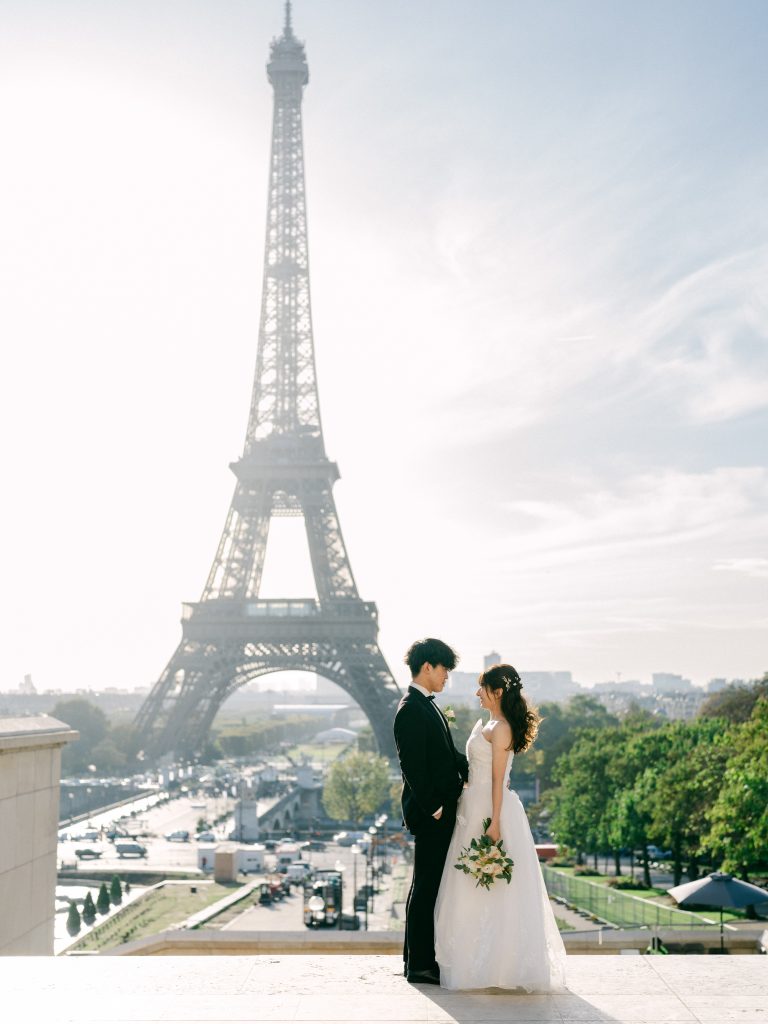 エッフェル塔　ウェディングフォト