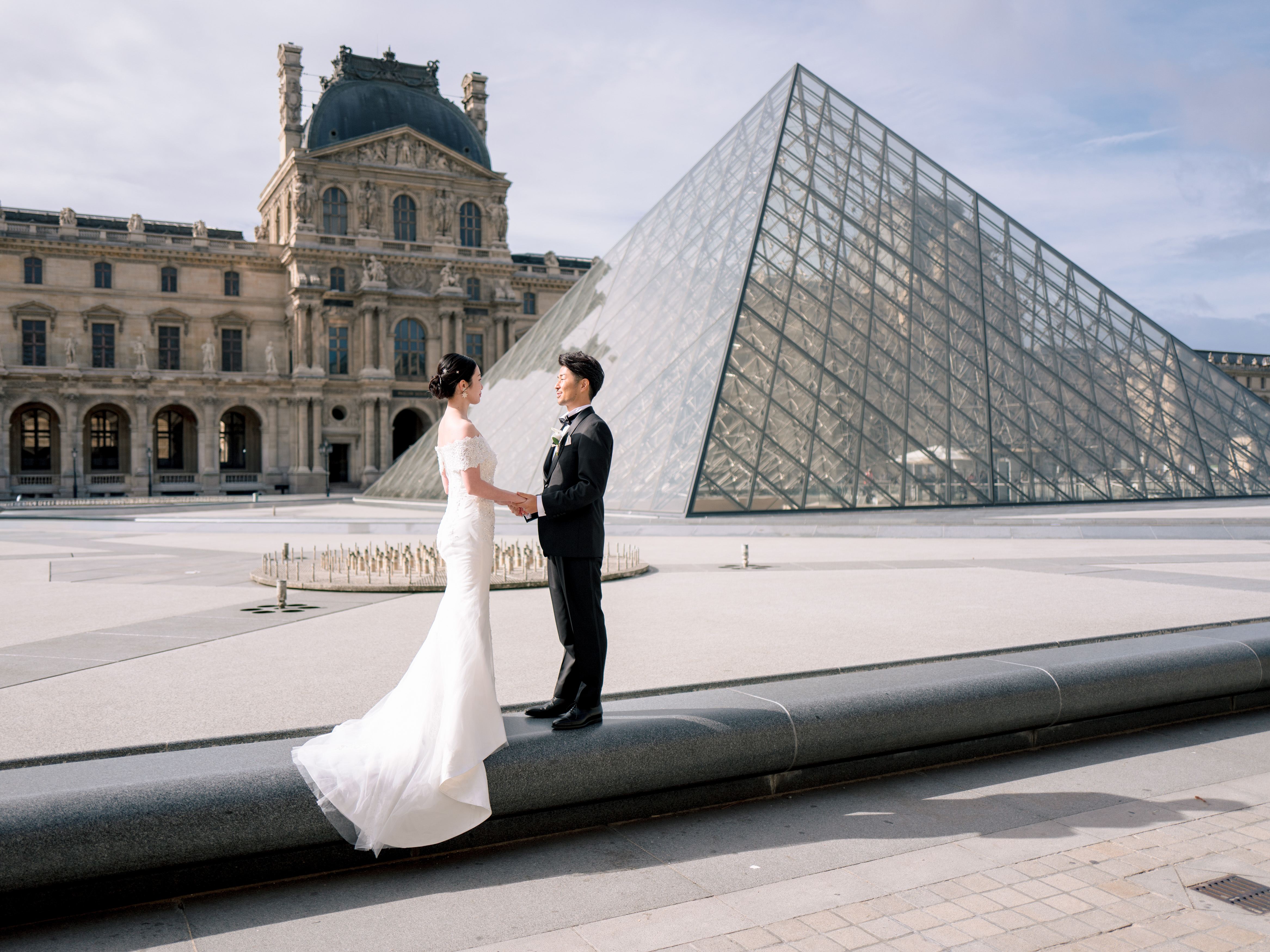 ルーブルピラミッド